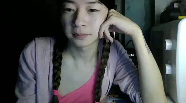CarlyJoy online show from February 9, 2025, 6:26 pm