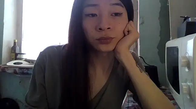 CarlyJoy online show from March 1, 2025, 5:09 am