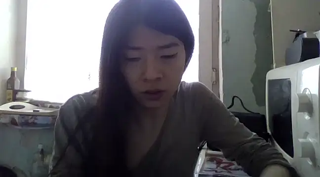CarlyJoy online show from March 1, 2025, 11:17 am