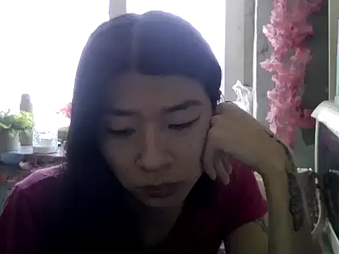 CarlyJoy online show from October 22, 2025, 10:15 am