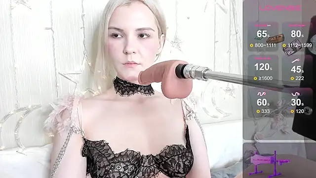 Kaya Devis online show from April 30, 2026, 5:03 am