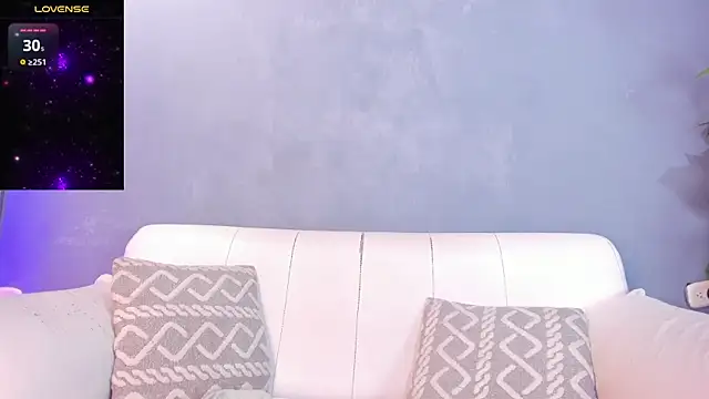 sofiaa ebony online show from December 6, 2024, 1:11 pm
