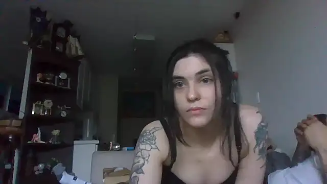 Snapshot of bexs780 chatting on June 20, 2026, 6:11 pm bexs780 online show from June 20, 2026, 6:11 pm