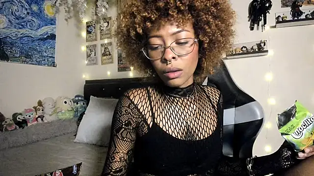 Snapshot of Cristal_Jonas@xh chatting on October 13, 2025, 4:34 am Cristal Jonasxh online show from October 13, 2025, 4:34 am