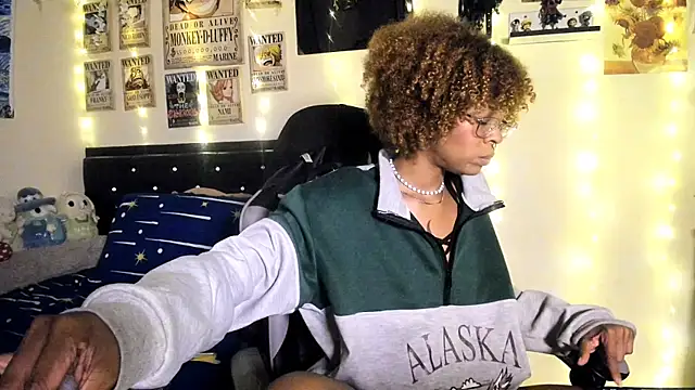 Snapshot of Cristal_Jonas@xh chatting on October 23, 2025, 4:56 am Cristal Jonasxh online show from October 23, 2025, 4:56 am