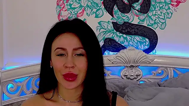 CrissyTaylor online show from January 11, 2025, 9:47 am