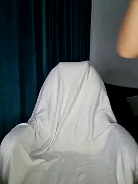 Flower Pow3r online show from November 4, 2025, 6:01 am