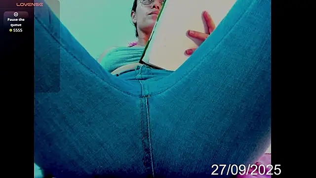 Snapshot of lady_hana28 chatting on September 27, 2025, 1:38 pm lady hana28 online show from September 27, 2025, 1:38 pm