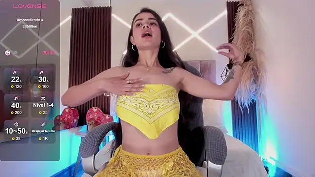 dasha-rodrigues online show from April 18, 2026, 2:10 pm