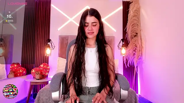 dasha-rodrigues online show from June 26, 2026, 2:32 pm