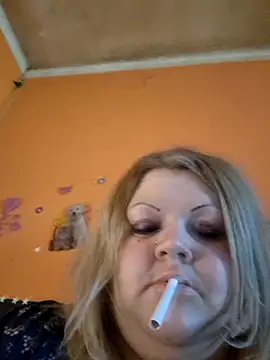Snapshot of ducicsajsziii chatting on May 19, 2026, 7:15 am ducicsajsziii online show from May 19, 2026, 7:15 am