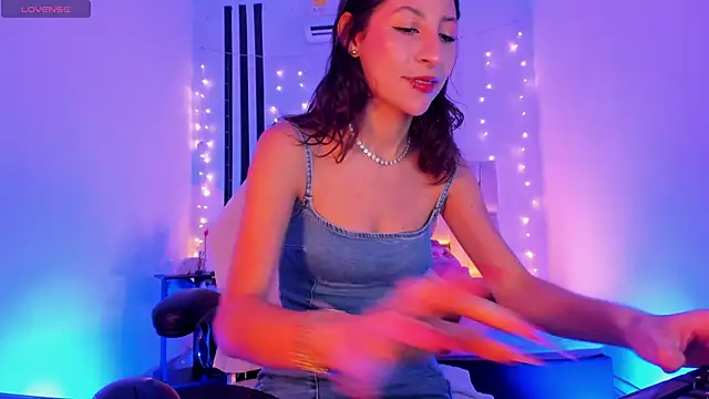 Gorgeous Team online show from February 25, 2026, 8:07 pm