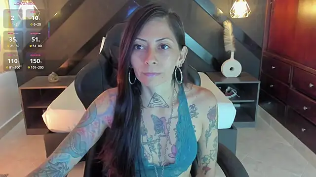 dark gotica online show from April 24, 2026, 12:18 pm