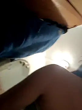 bruna safadinhaa online show from November 15, 2025, 2:46 pm