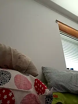 bruna safadinhaa online show from March 23, 2026, 12:31 pm