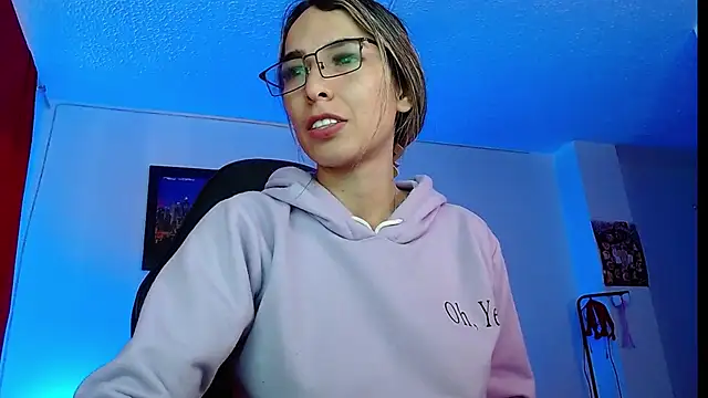 Snapshot of Niky_777 chatting on October 7, 2025, 6:38 pm Niky 777 online show from October 7, 2025, 6:38 pm