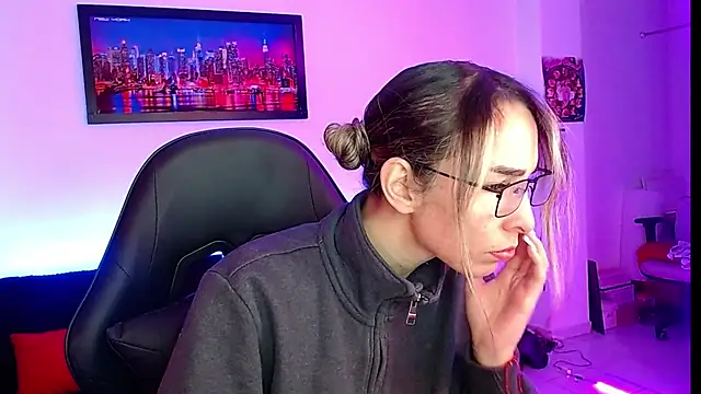 Snapshot of Niky_777 chatting on October 15, 2025, 1:17 am Niky 777 online show from October 15, 2025, 1:17 am