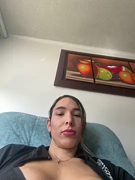 Snapshot of Niky_777 chatting on February 20, 2026, 7:47 pm Niky 777 online show from February 20, 2026, 7:47 pm