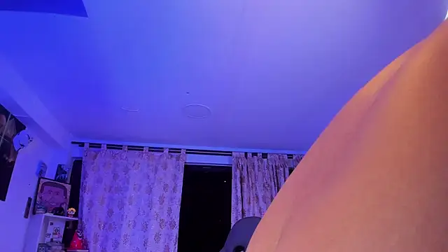 Juan Castano online show from January 26, 2025, 1:41 am