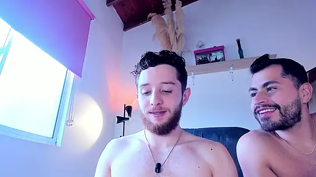 Juan Castano online show from February 2, 2026, 5:11 pm