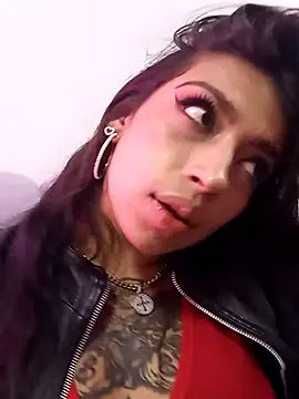 TeennNaugthy18 online show from September 20, 2025, 3:51 am