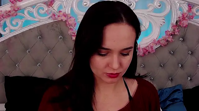 MeIisaLove online show from February 15, 2026, 6:04 pm