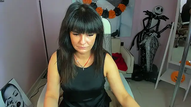 AerysMitch online show from October 29, 2025, 8:10 pm