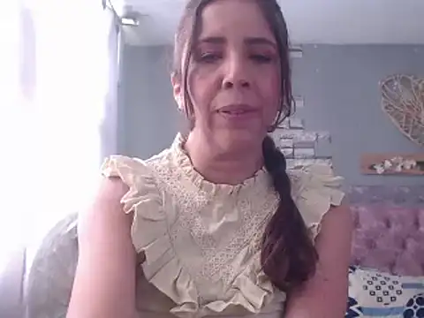 Victoria meester online show from December 3, 2024, 3:00 pm