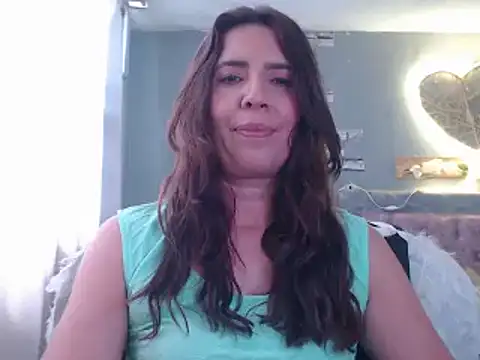 Victoria meester online show from December 5, 2024, 4:23 pm