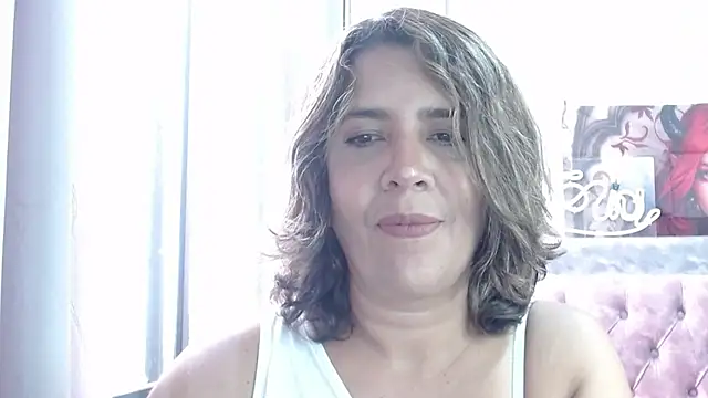 Snapshot of Victoria_meester chatting on March 17, 2026, 3:59 pm Victoria meester online show from March 17, 2026, 3:59 pm