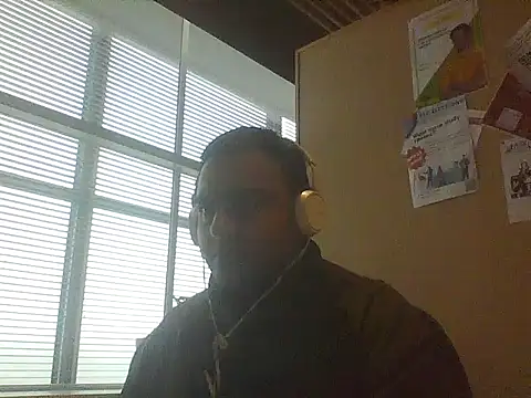 JohnBond009 online show from January 21, 2025, 12:50 pm