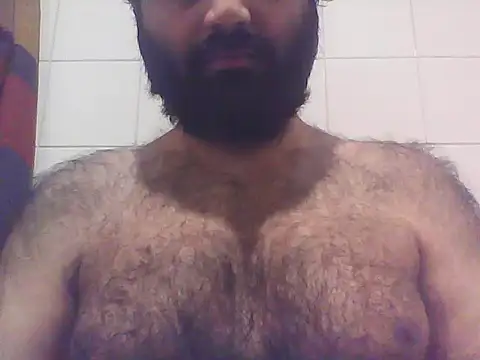 Snapshot of JohnBond009 chatting on May 19, 2026, 12:33 pm JohnBond009 online show from May 19, 2026, 12:33 pm
