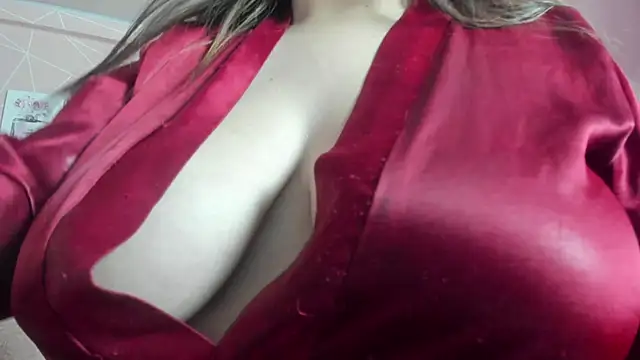 Snapshot of dolly_zoe chatting on September 22, 2025, 10:12 pm dolly zoe online show from September 22, 2025, 10:12 pm