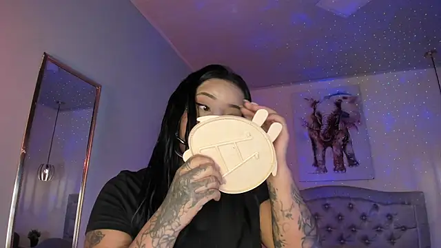 ayshel   online show from February 26, 2026, 1:15 am