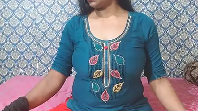 nikitahot3 online show from August 4, 2026, 12:47 am