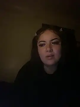 Snapshot of xocrybaby chatting on October 20, 2025, 7:53 am xocrybaby online show from October 20, 2025, 7:53 am