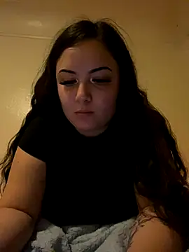 Snapshot of xocrybaby chatting on November 17, 2025, 3:23 am xocrybaby online show from November 17, 2025, 3:23 am