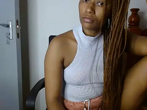 savage laura online show from May 6, 2026, 11:04 am
