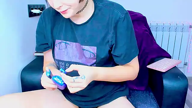 Snapshot of dollmore chatting on September 21, 2025, 3:30 am dollmore online show from September 21, 2025, 3:30 am