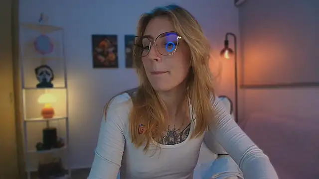 Snapshot of Dakotaa_ chatting on October 26, 2025, 4:51 am Dakotaa online show from October 26, 2025, 4:51 am