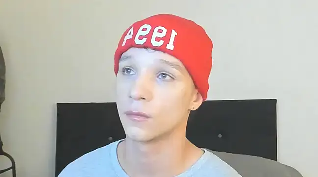 Snapshot of angelcortes chatting on December 17, 2024, 11:28 am angelcortes online show from December 17, 2024, 11:28 am