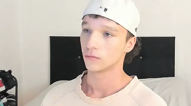 Snapshot of angelcortes chatting on January 29, 2025, 12:24 pm angelcortes online show from January 29, 2025, 12:24 pm