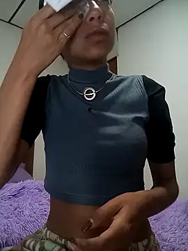 Tammyforever online show from April 22, 2026, 11:12 am