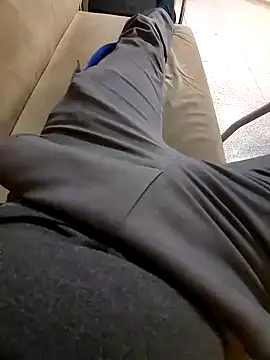 Snapshot of klsvn91 chatting on November 16, 2025, 7:08 pm klsvn91 online show from November 16, 2025, 7:08 pm