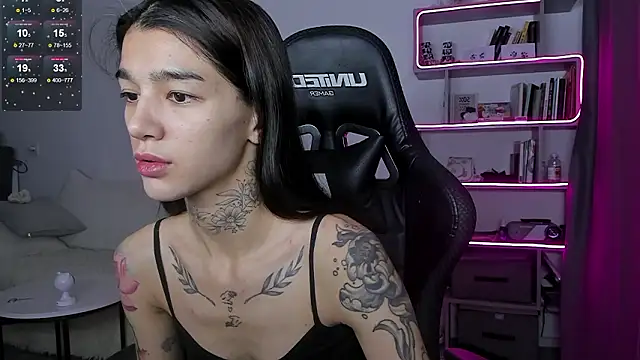 vinkitinkii online show from December 2, 2024, 4:53 am