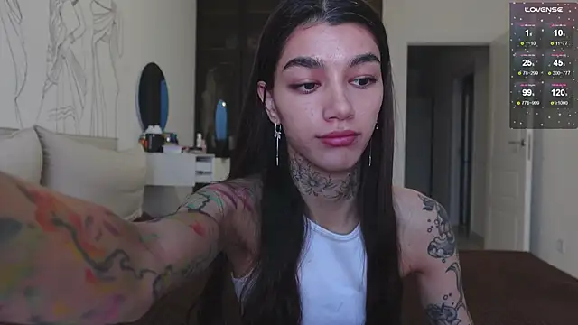 Snapshot of vinkitinkii chatting on October 26, 2025, 7:14 am vinkitinkii online show from October 26, 2025, 7:14 am