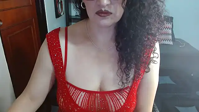 Snapshot of MATURETOPASIO chatting on March 16, 2025, 8:54 pm MATURETOPASIO online show from March 16, 2025, 8:54 pm