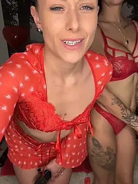 Snapshot of petrouchkaaa_ chatting on February 14, 2025, 9:21 pm petrouchkaaa online show from February 14, 2025, 9:21 pm