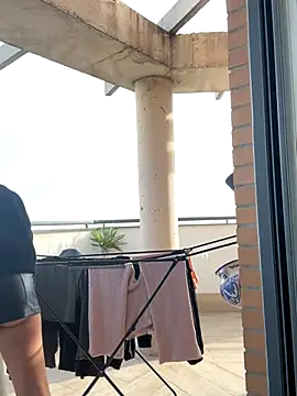 Snapshot of petrouchkaaa_ chatting on November 20, 2025, 9:09 am petrouchkaaa online show from November 20, 2025, 9:09 am