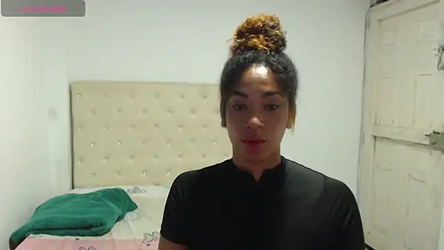 melisacruzz online show from January 19, 2025, 2:04 am